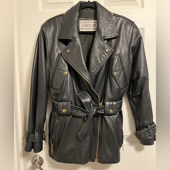 Ladies 90s Vintage Leather Jacket Size Medium - Picture 1 of 15